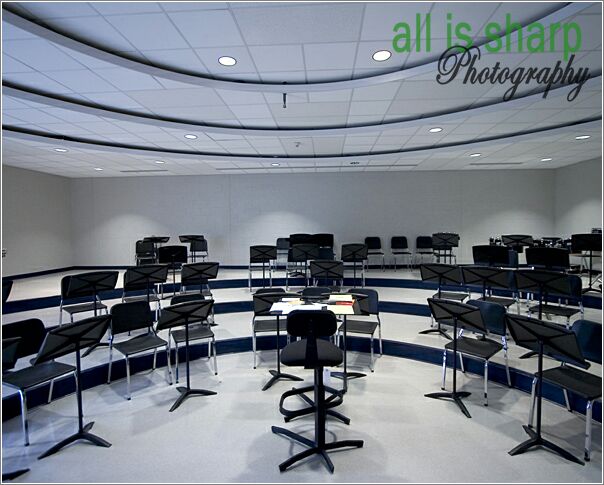 Acad Int 041